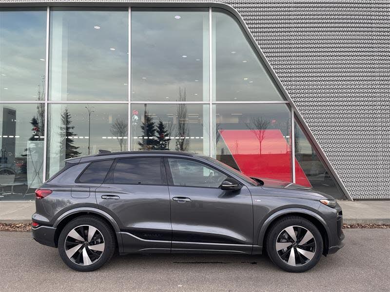 2025 Audi Q6 e-tron quattro Technik
