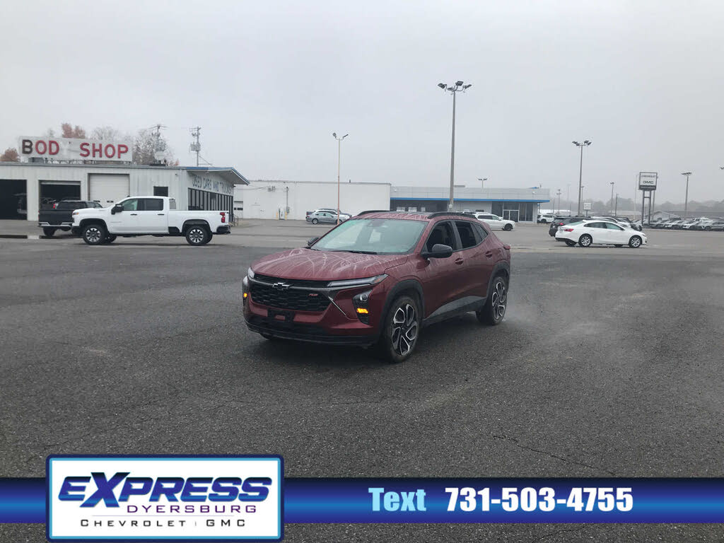 2025 Chevrolet Trax RS with 2RS FWD