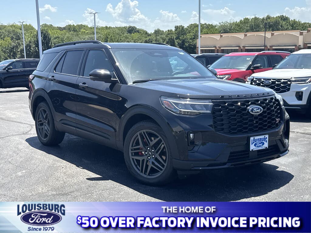 2025 Ford Explorer ST AWD