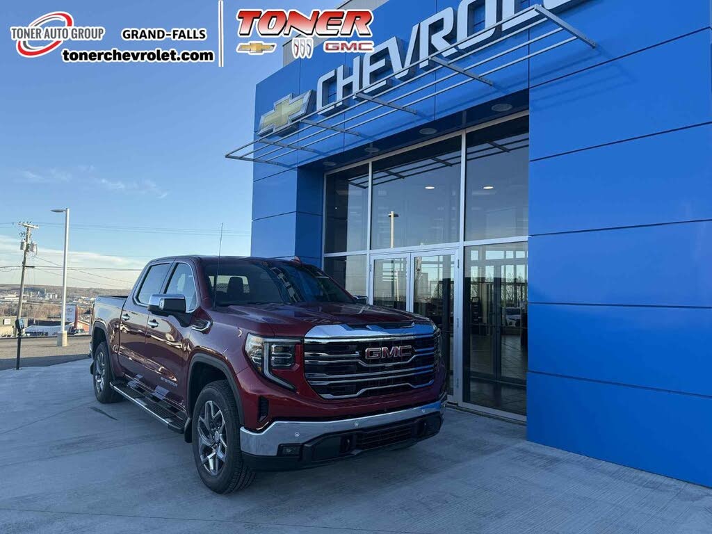 2026 GMC Sierra 1500 SLT Crew Cab 4WD