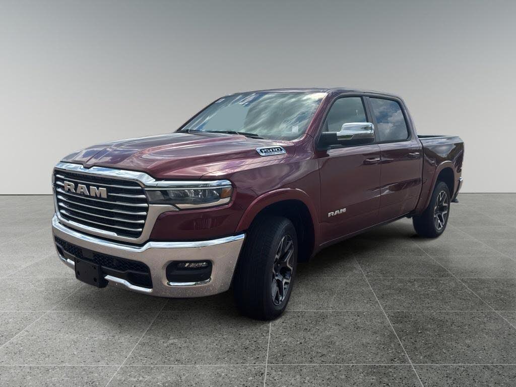 2026 RAM 1500 Laramie Crew Cab 4WD