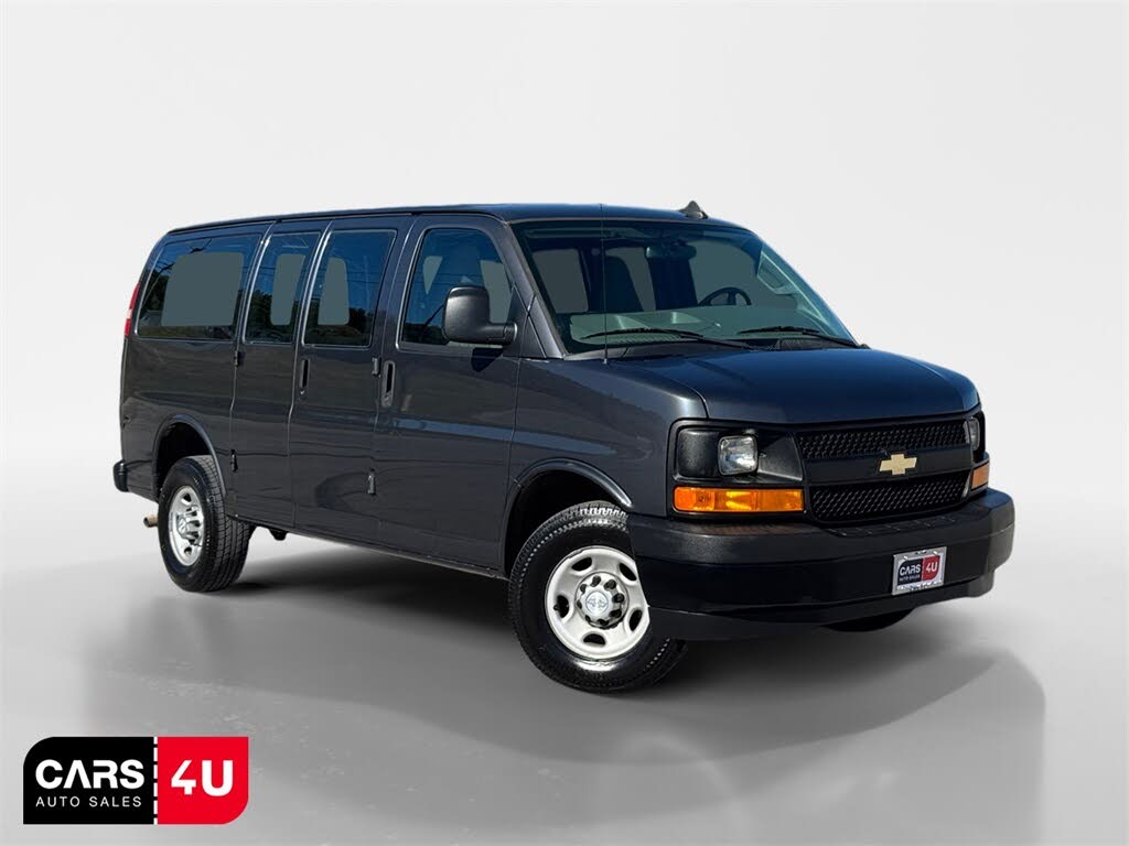 2017 Chevrolet Express Cargo 2500 RWD