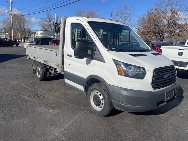 2018 Ford Transit Chassis 250 138 RWD