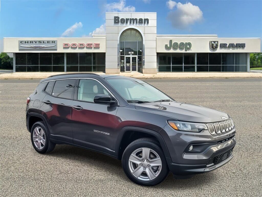 2022 Jeep Compass Latitude 4WD