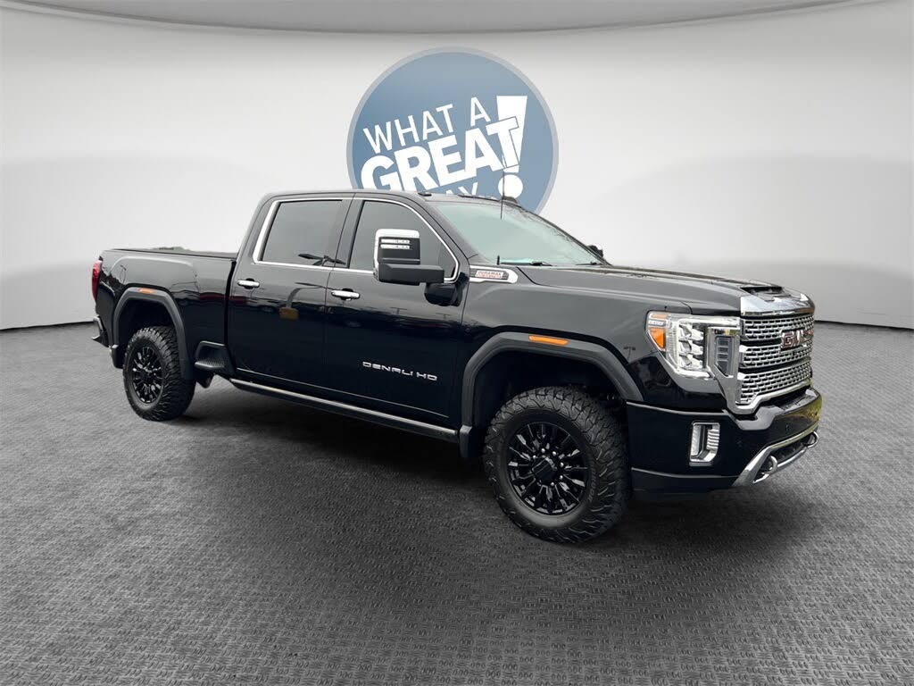 2023 GMC Sierra 3500HD Denali Crew Cab 4WD