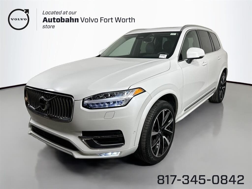 2023 Volvo XC90 B6 Plus Bright Theme 7-Passenger AWD