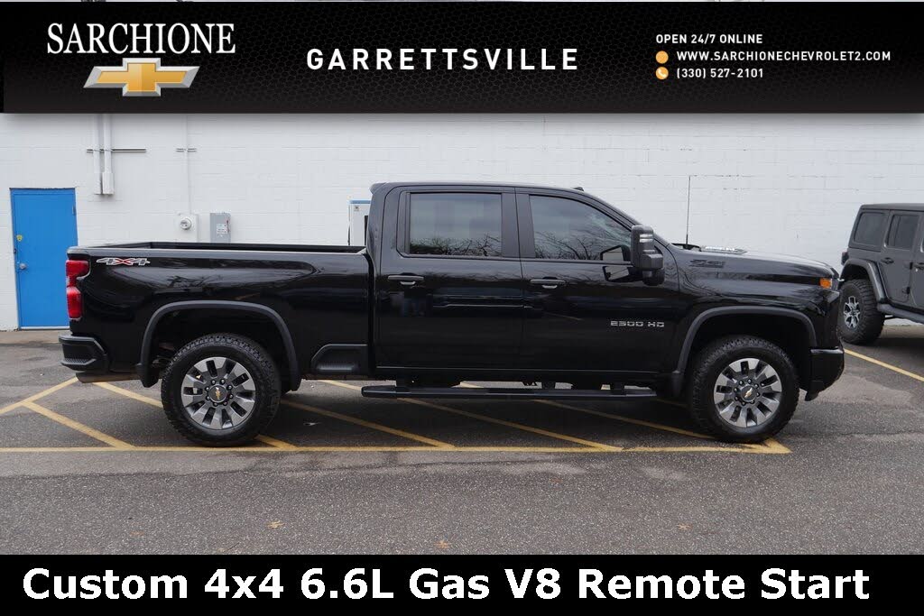 2024 Chevrolet Silverado 2500HD Custom Crew Cab 4WD