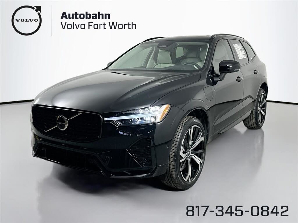2025 Volvo XC60 Recharge T8 Ultra Dark Theme eAWD