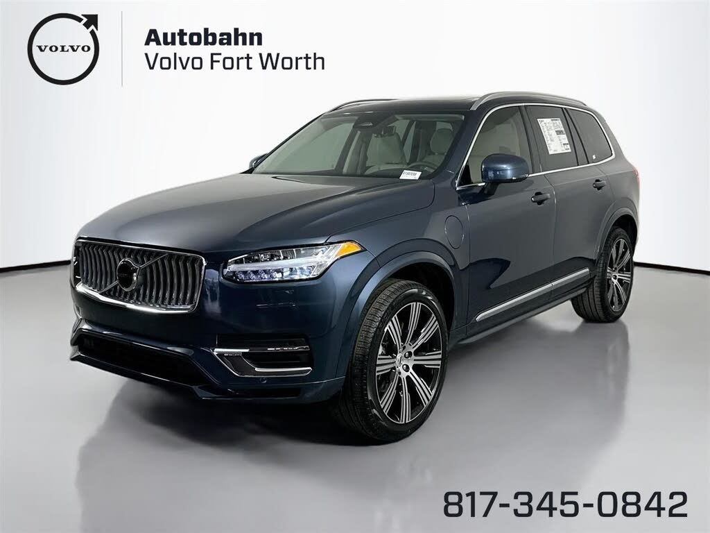 2025 Volvo XC90 T8 Core Bright Theme eAWD