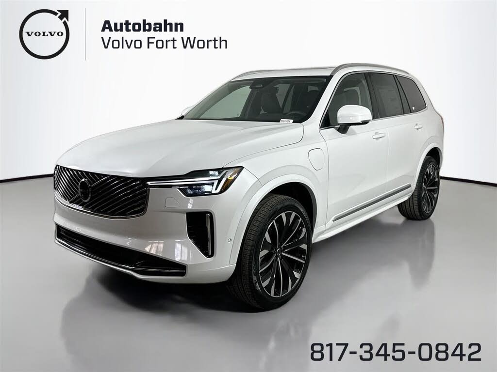 2025 Volvo XC90 Recharge T8 Plus Bright Theme 7-Passenger eAWD