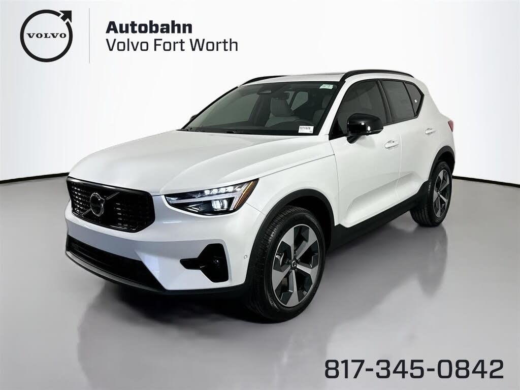 2026 Volvo XC40 B5 Plus AWD