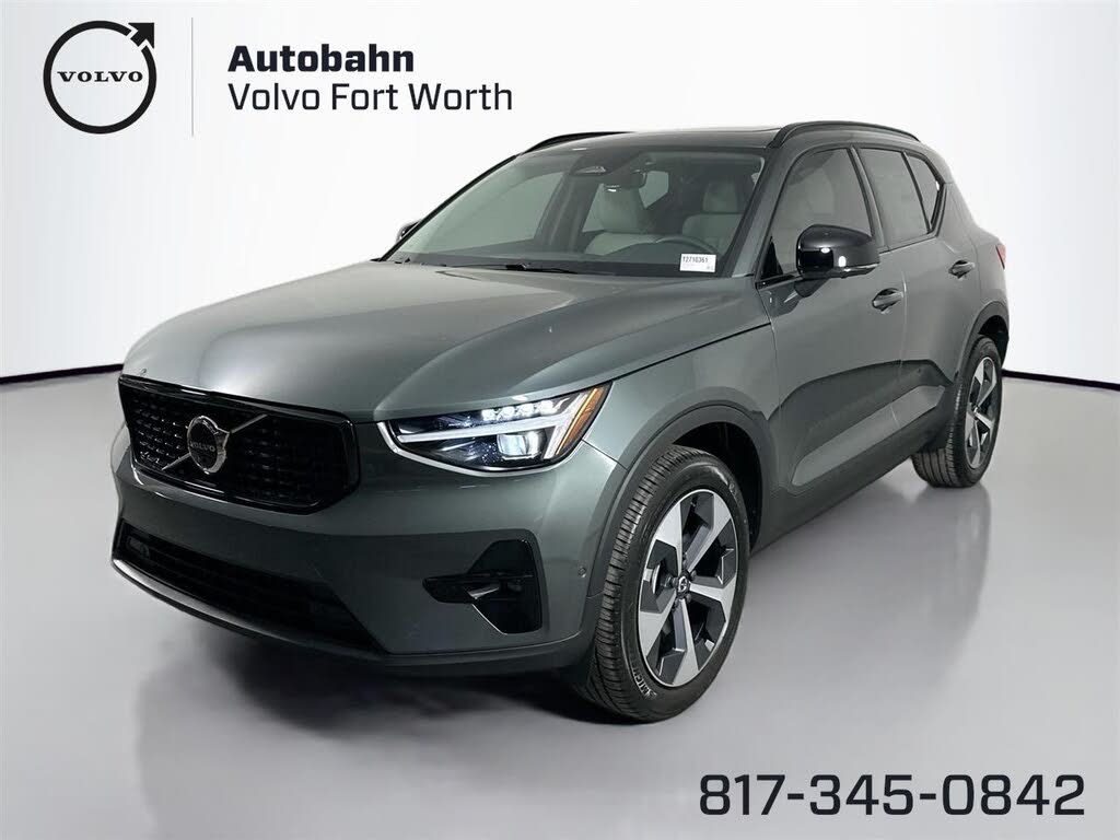 2026 Volvo XC40 B5 Plus AWD