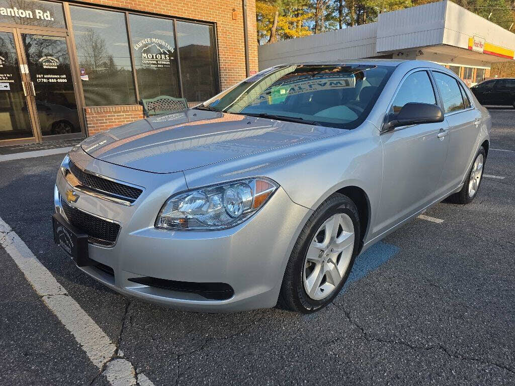 2011 Chevrolet Malibu LS FWD