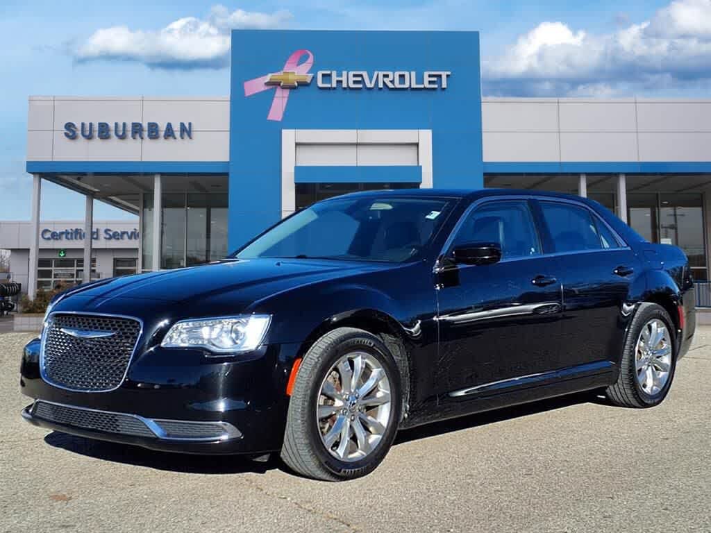 2019 Chrysler 300 Touring L AWD