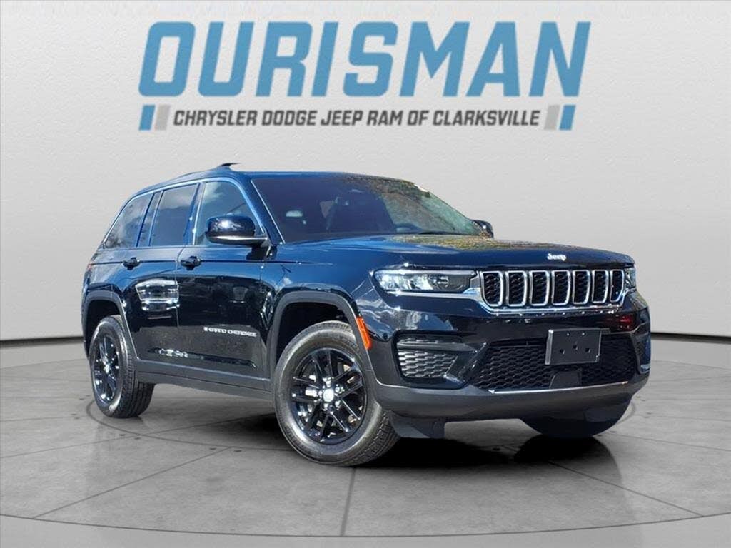 2025 Jeep Grand Cherokee Laredo 4WD