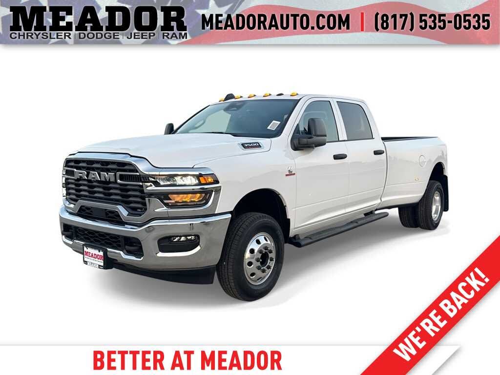 2026 RAM 3500 Tradesman Crew Cab LB DRW 4WD