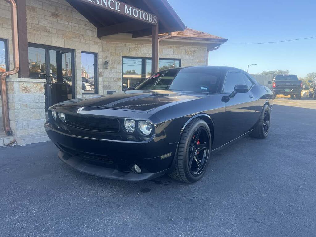 2009 Dodge Challenger SRT8 RWD