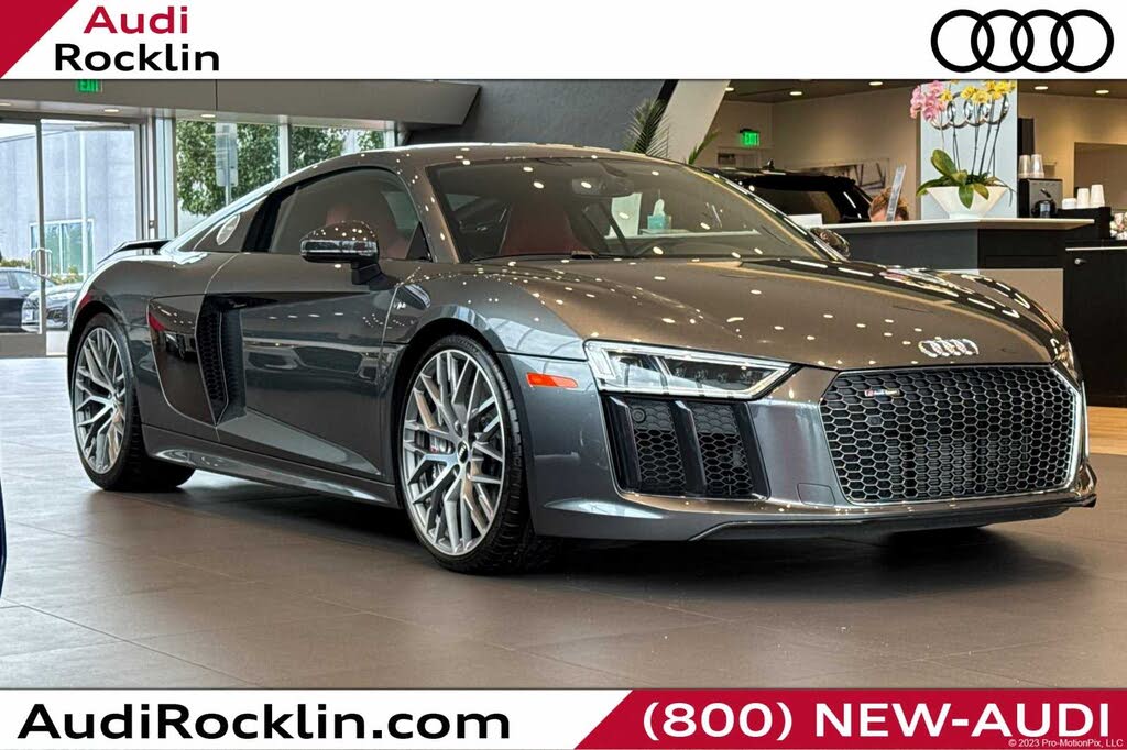 2018 Audi R8 quattro V10 Plus Coupe AWD