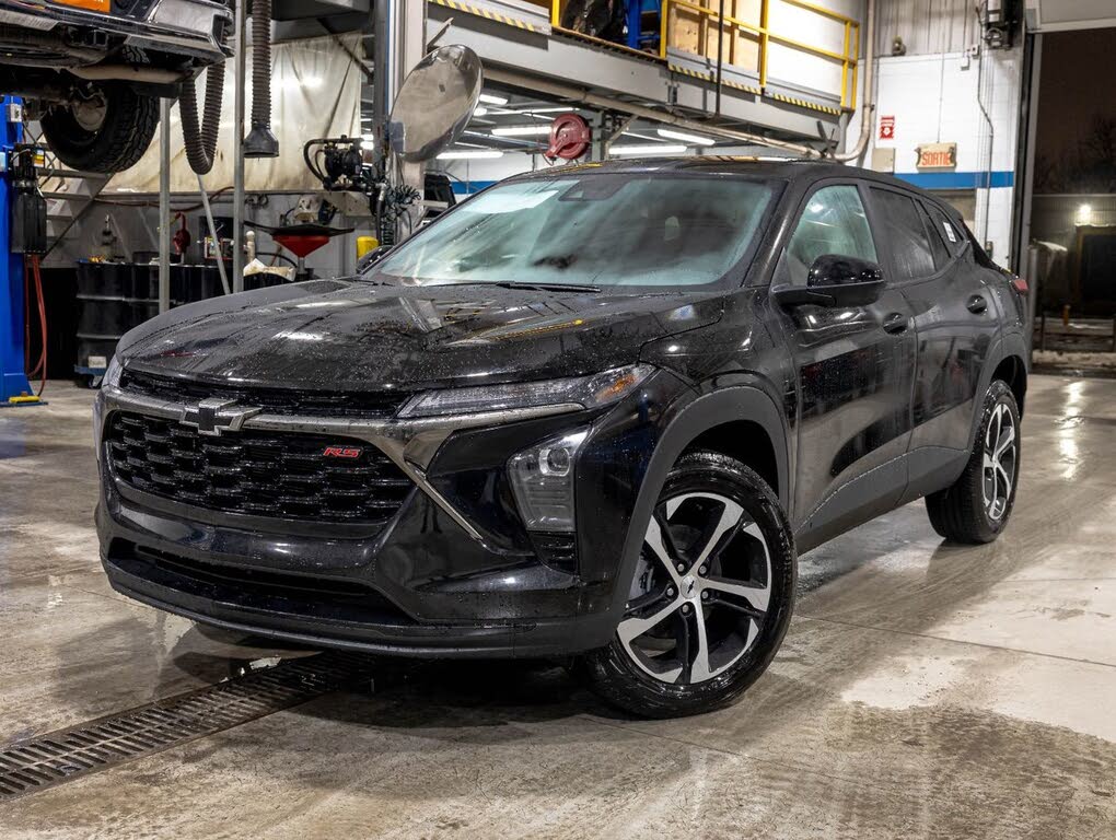 2026 Chevrolet Trax RS with 1RS FWD