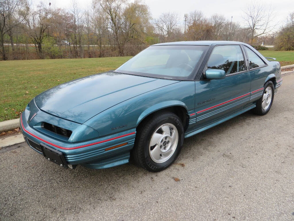1994 Pontiac Grand Prix 2 Dr SE Coupe