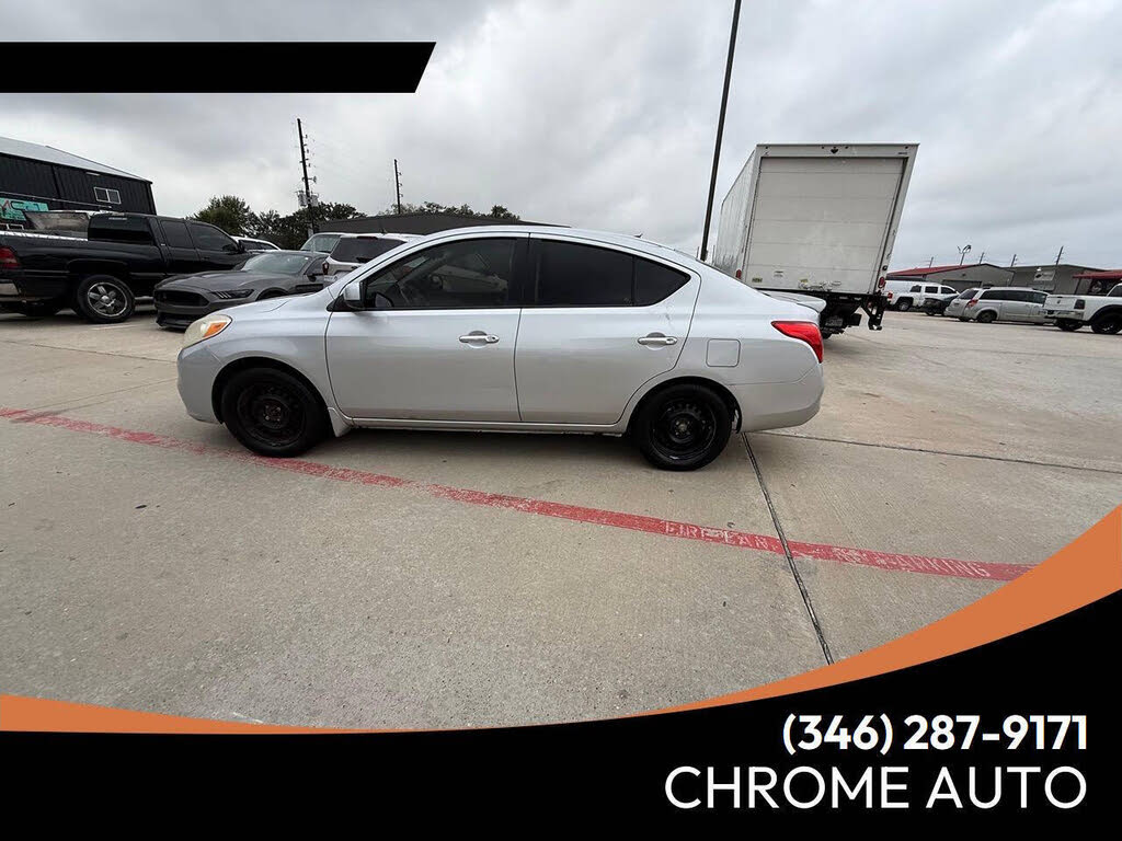 2014 Nissan Versa 1.6 S