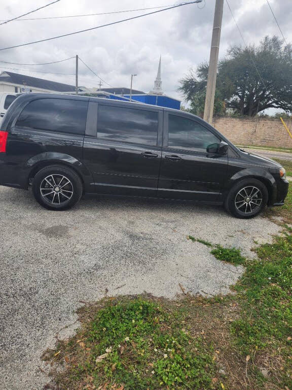 2016 Dodge Grand Caravan R/T FWD