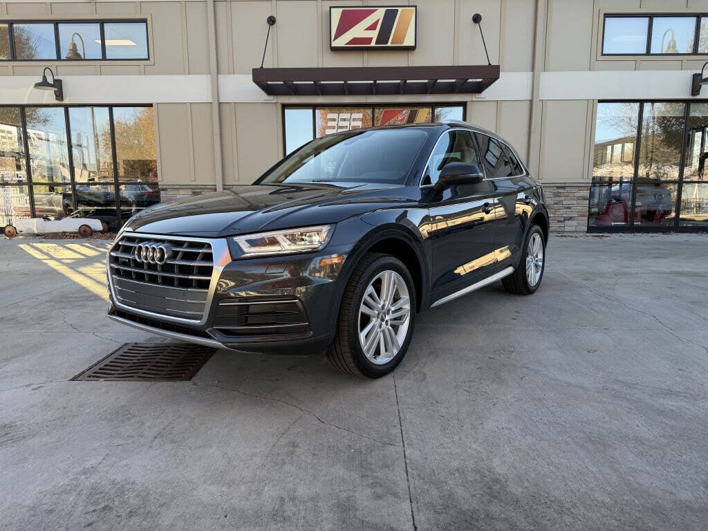 2019 Audi Q5 quattro Premium Plus 45 TFSI