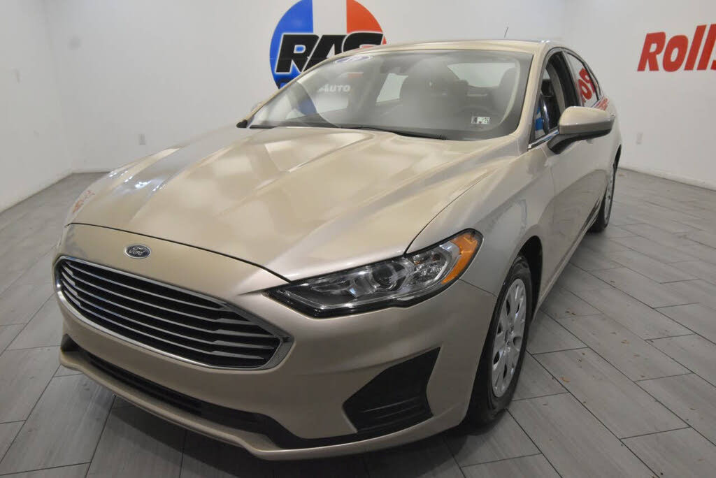 2019 Ford Fusion S