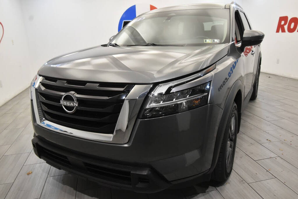 2022 Nissan Pathfinder SV 4WD