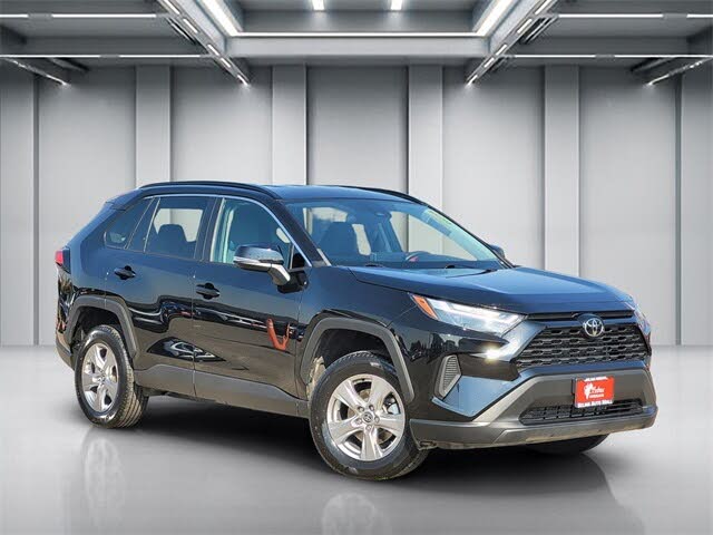2023 Toyota RAV4 XLE FWD