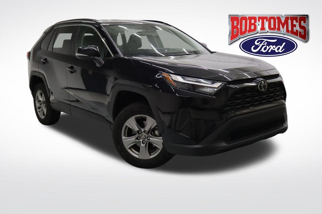 2024 Toyota RAV4 XLE FWD