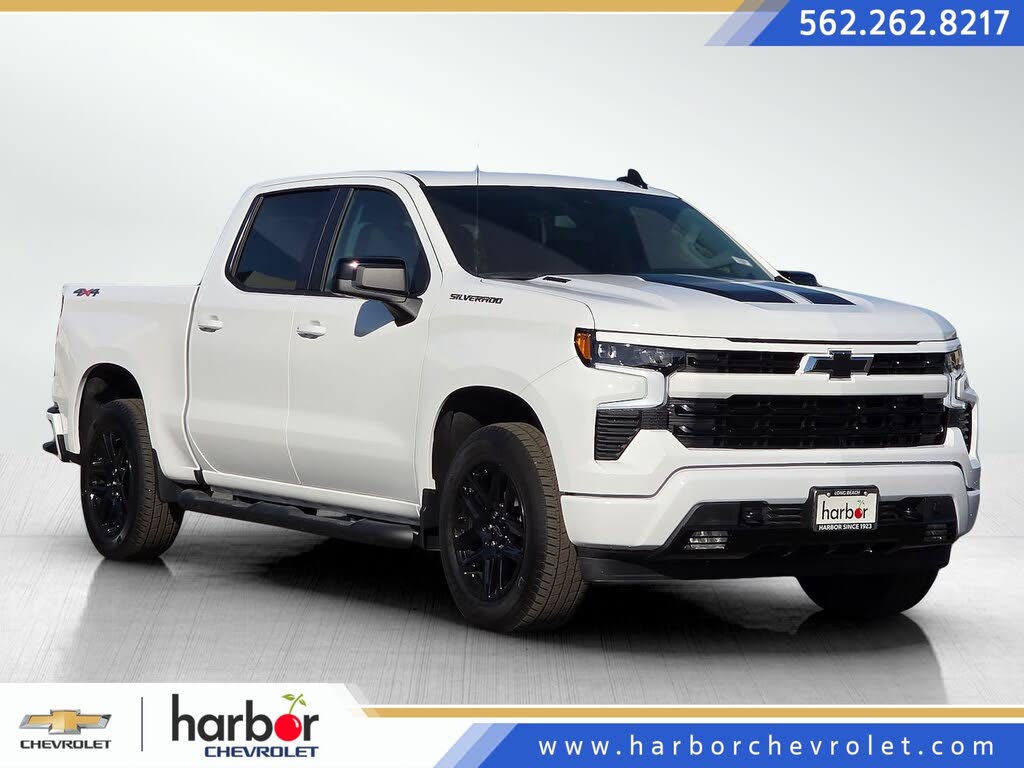 2025 Chevrolet Silverado 1500 RST Crew Cab 4WD