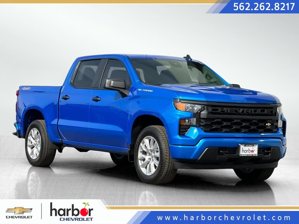 2025 Chevrolet Silverado 1500 Custom Crew Cab 4WD