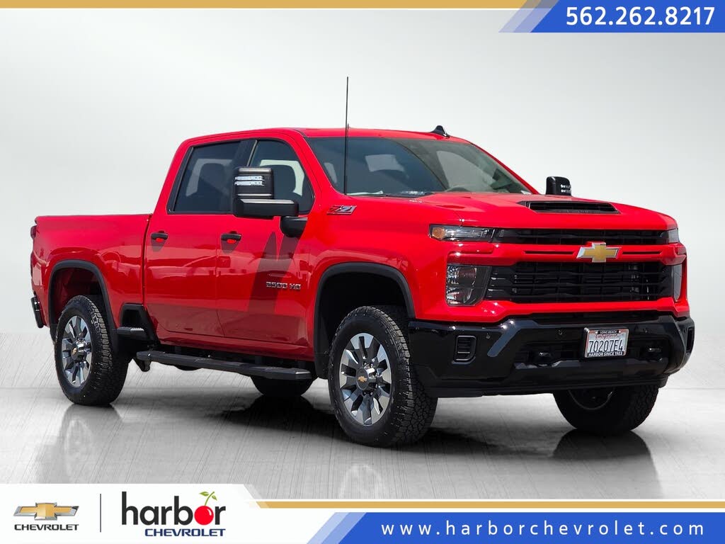 2025 Chevrolet Silverado 2500HD Custom Crew Cab 4WD