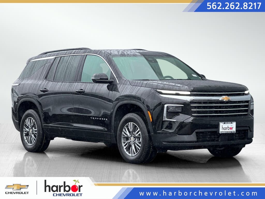 2025 Chevrolet Traverse LT FWD