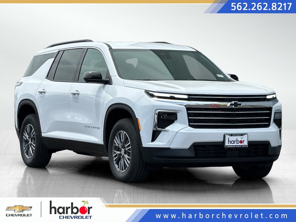 2025 Chevrolet Traverse LT FWD