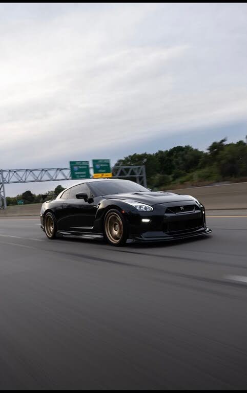 2019 Nissan GT-R Premium AWD