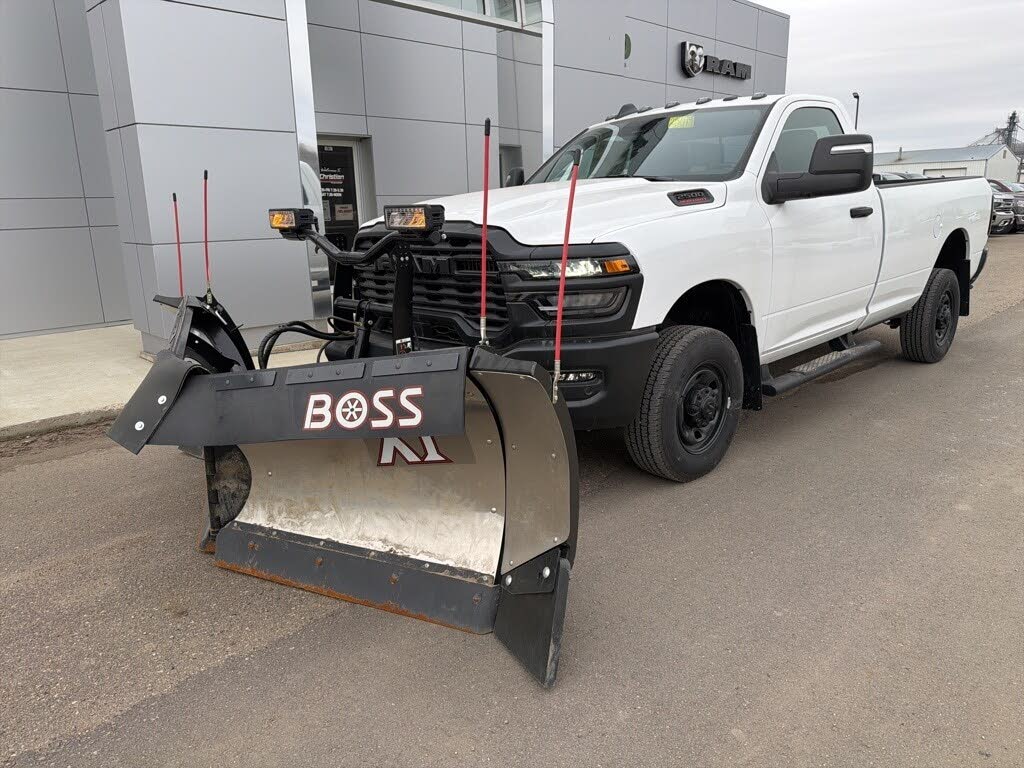 2025 RAM 2500 Tradesman LB 4WD
