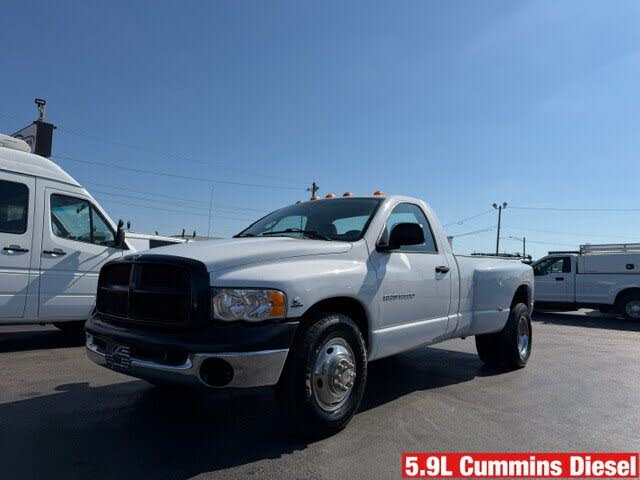 2004 Dodge RAM 3500 ST LB DRW RWD