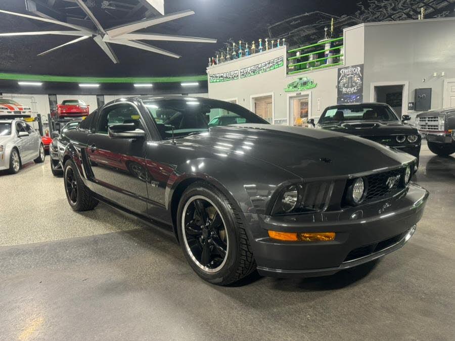2007 Ford Mustang GT Premium Coupe RWD