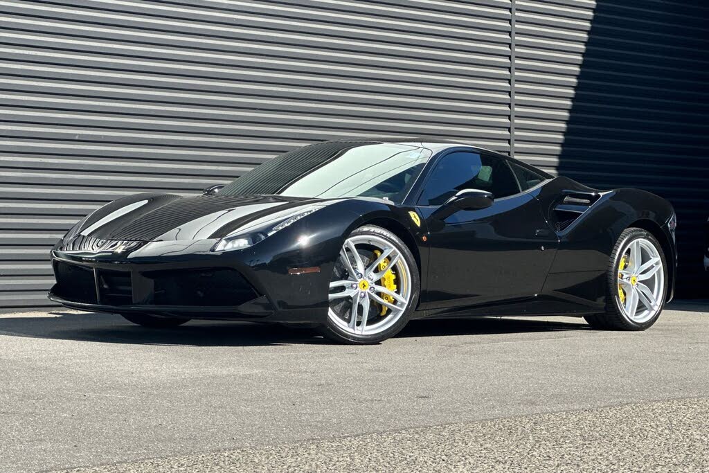 2016 Ferrari 488 GTB Coupe RWD
