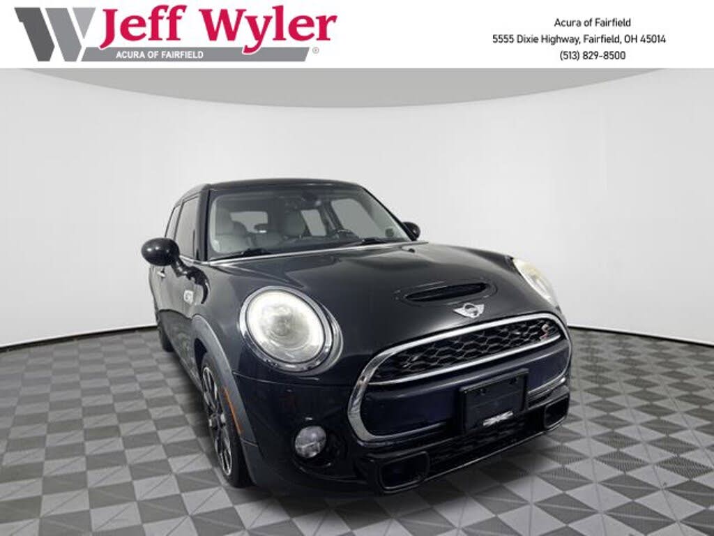 2016 MINI Cooper S 4-Door Hatchback FWD