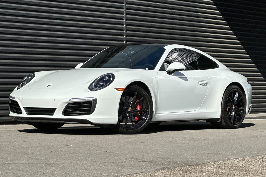 2017 Porsche 911 Carrera S Coupe RWD