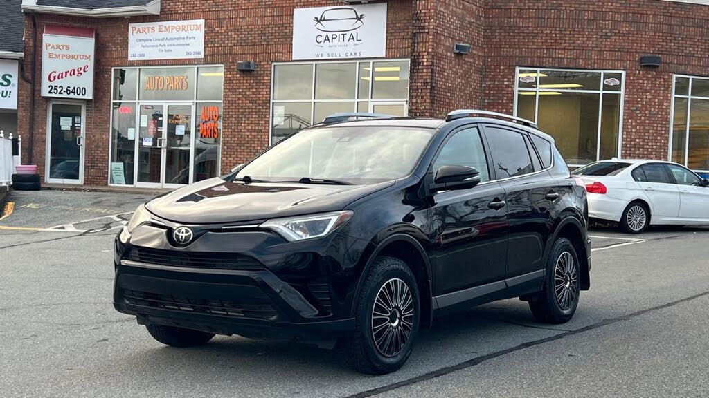 2017 Toyota RAV4 LE AWD