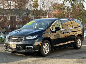 Chrysler Pacifica Touring L FWD