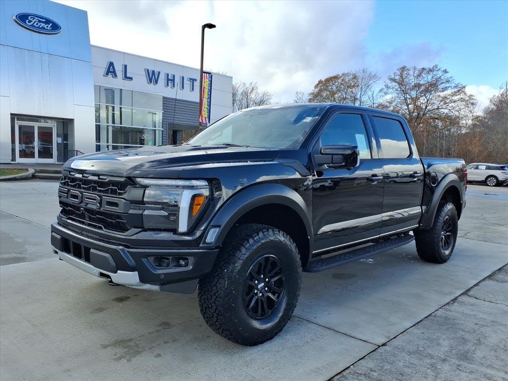 2025 Ford F-150 Raptor SuperCrew 4WD