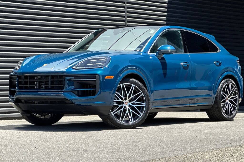 2025 Porsche Cayenne Coupe AWD