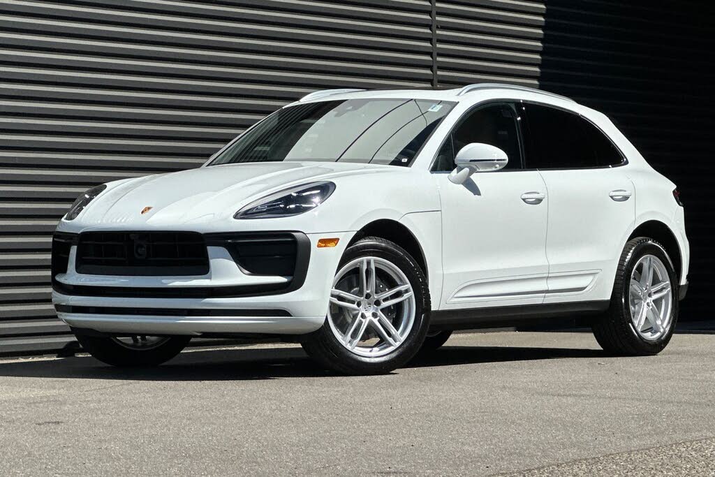 2026 Porsche Macan