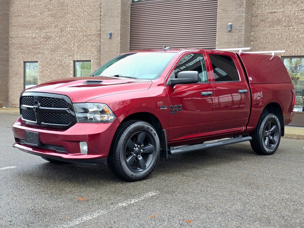 2019 RAM 1500 Classic Express Crew Cab 4WD