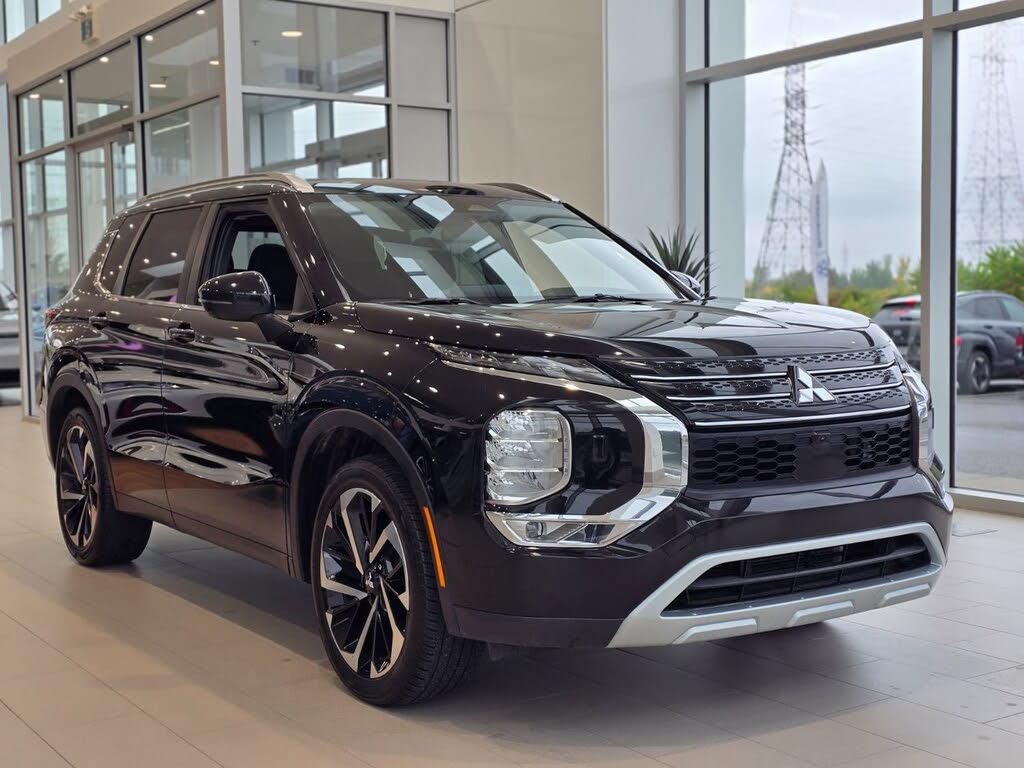 2023 Mitsubishi Outlander SE S-AWC